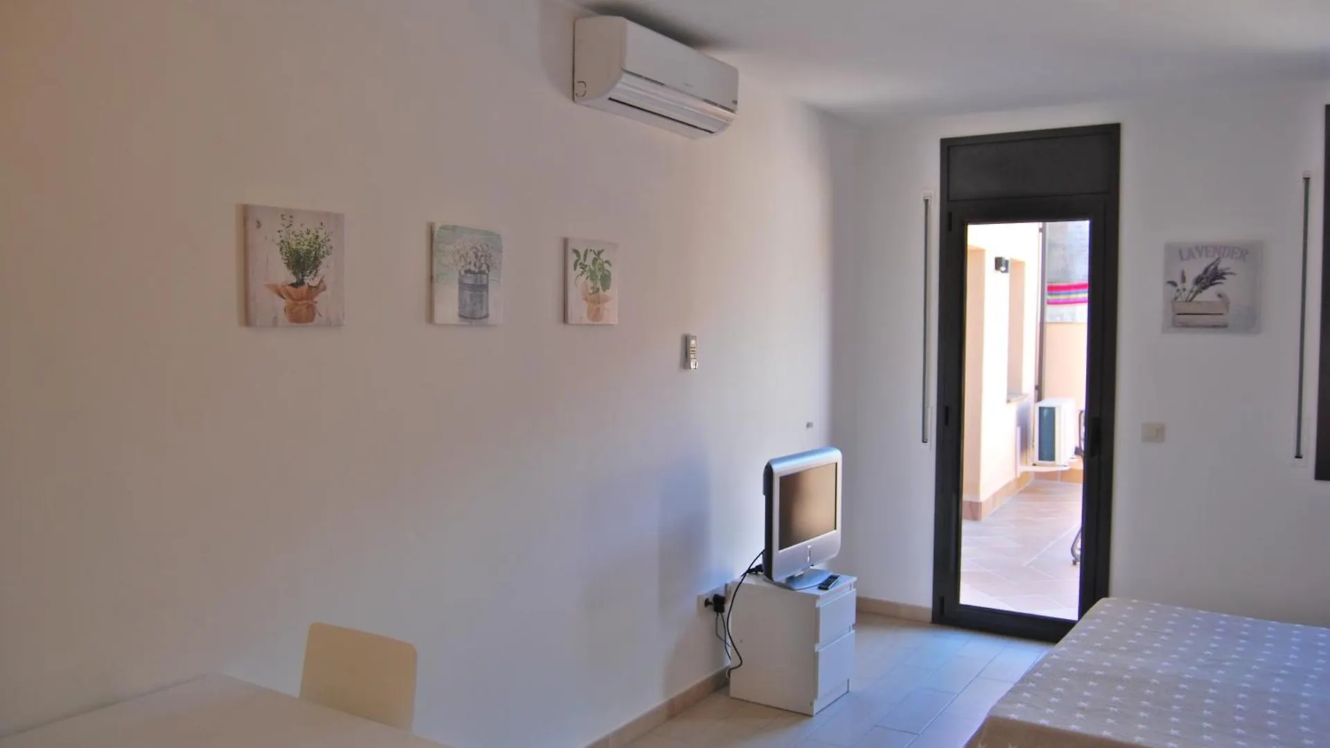 Apartaments Fonda Comerc Torroella de Montgrí Ισπανία