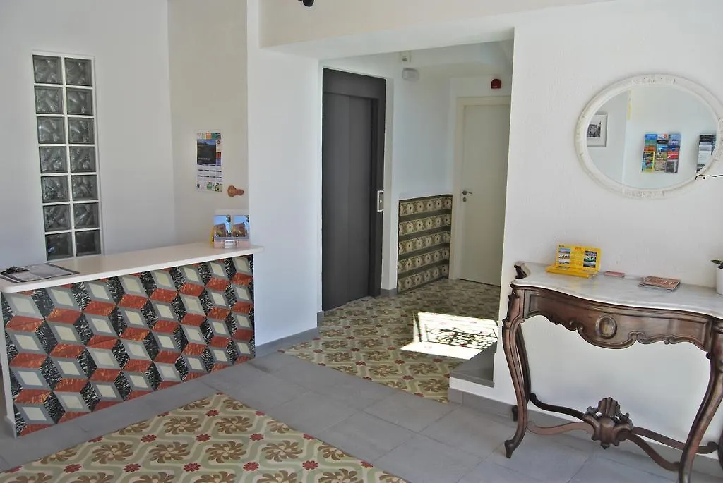 Apartaments Fonda Comerc Torroella de Montgrí