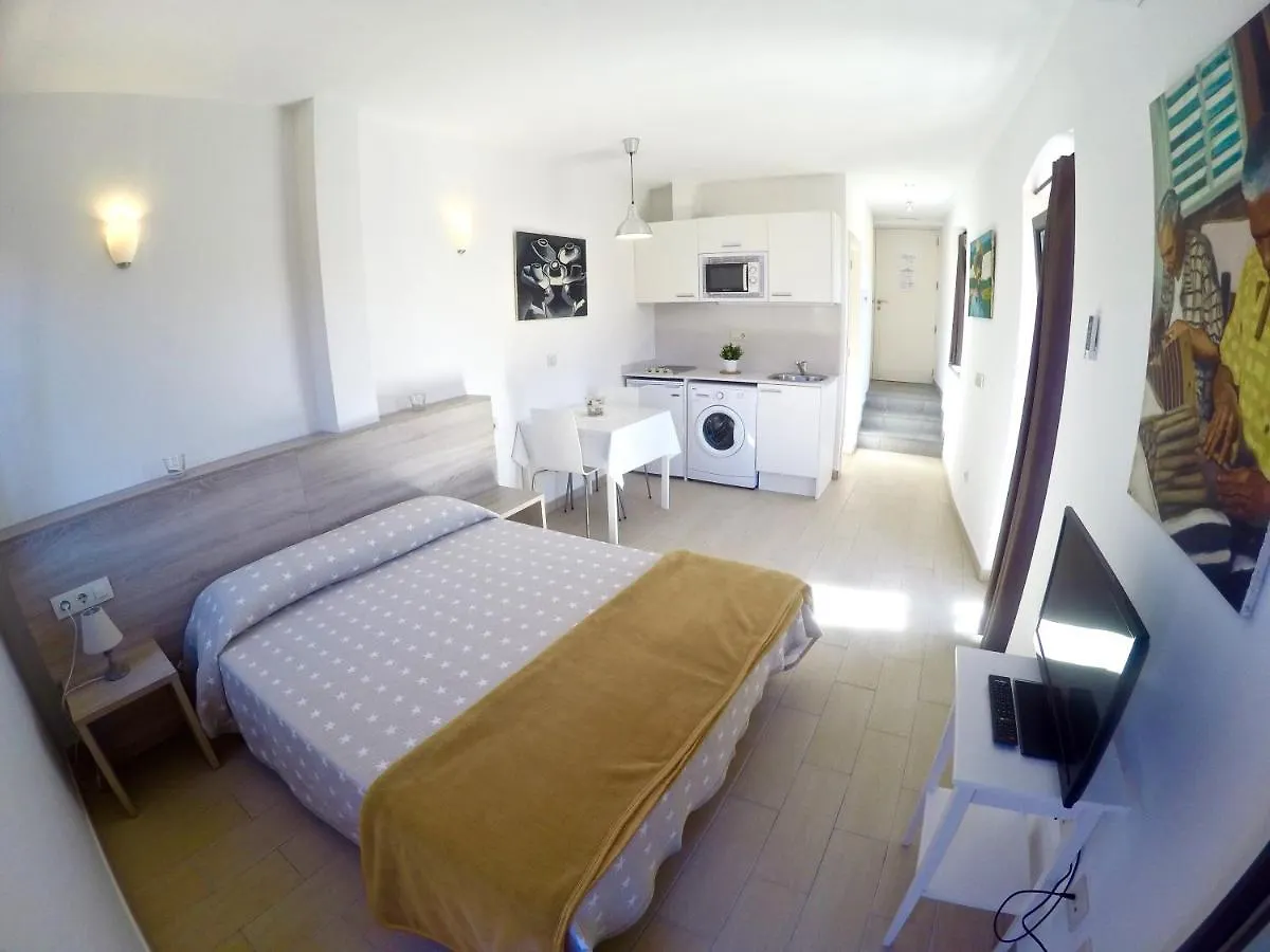 Apartaments Fonda Comerc Torroella de Montgrí 0*,  España