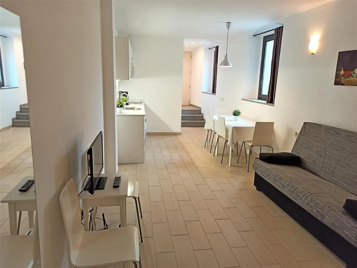 Apartaments Fonda Comerc Torroella De Montgri